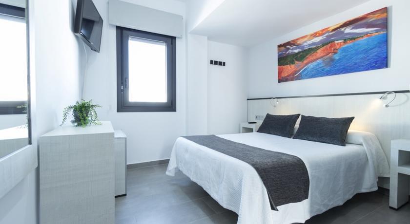 Hostal El Yunque Conil De La Frontera Rom bilde