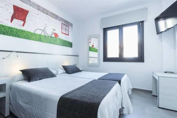 Hostal El Yunque Conil De La Frontera Eksteriør bilde